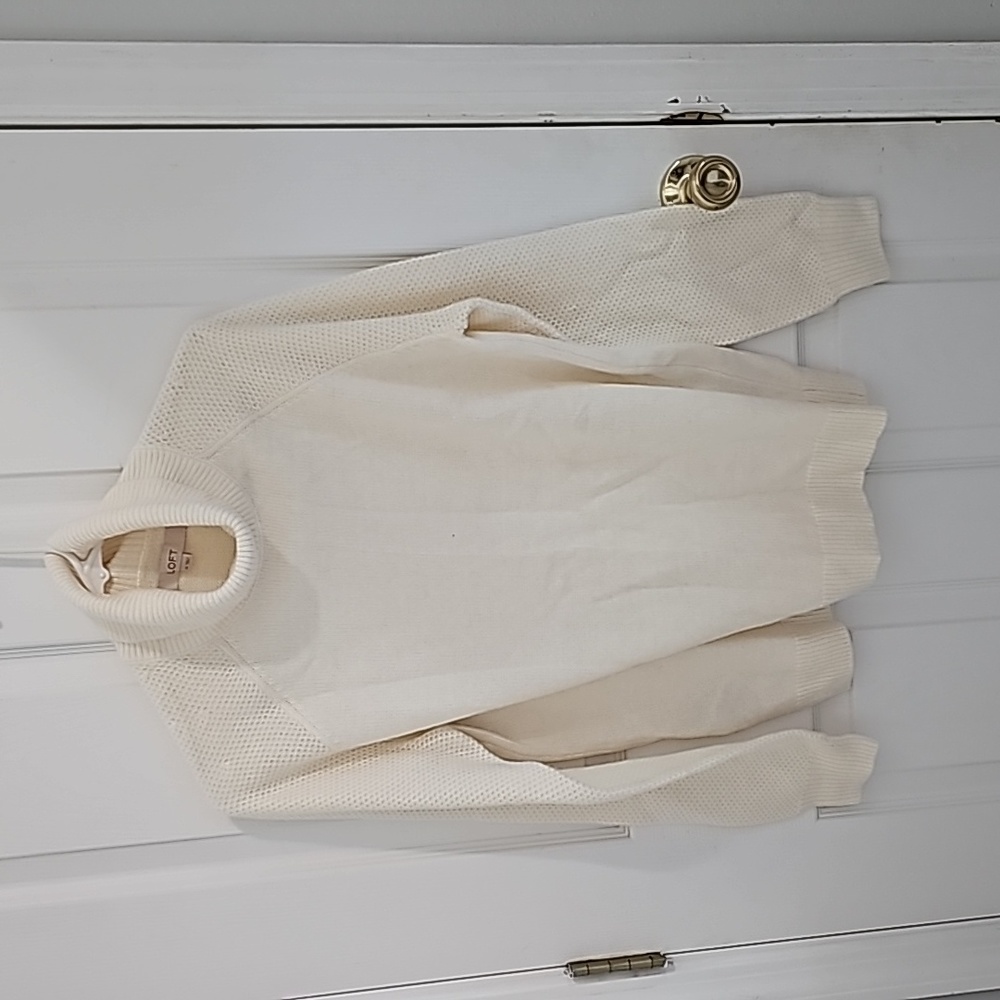 Loft sweater